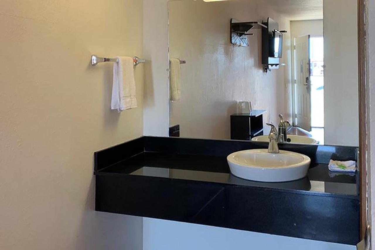Motel 6 Cameron Mo Ngoại thất bức ảnh